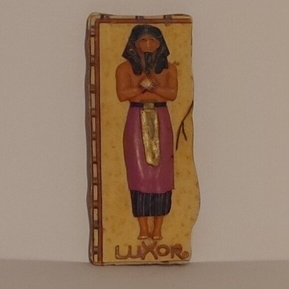 RETRO Las Vegas Luxor Hotel Fridge Magnet Souvenir - Picture 1 of 4